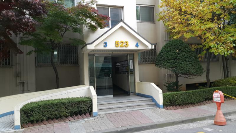 도두리마을대동 아파트 1층공동현관이에요