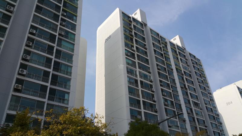 용종마을신대진 세대당 주차대수는 1