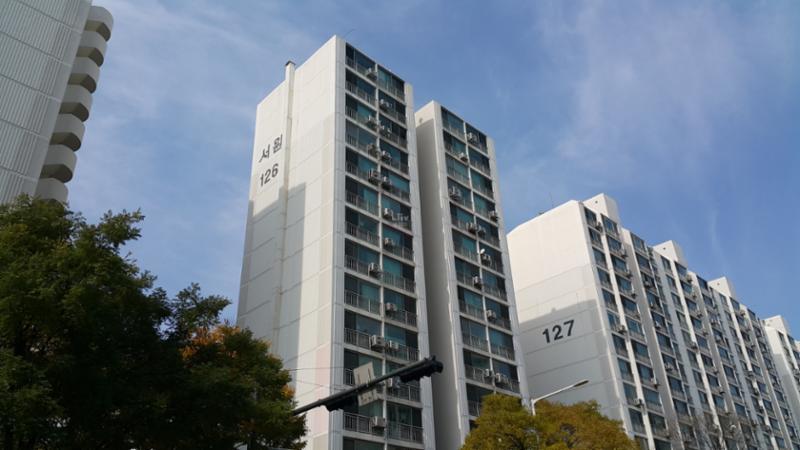 단지 주변으로는 교육시설, 공원시설 등등 다양한 편의시설이 위치해 있어 편안한 주거생활을 누릴 수 있어요