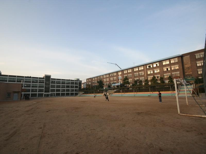 인수초교