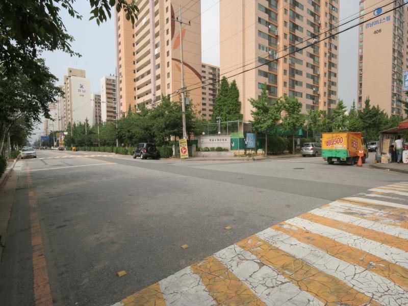 단지정문앞도로