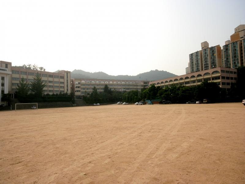 명신여고교