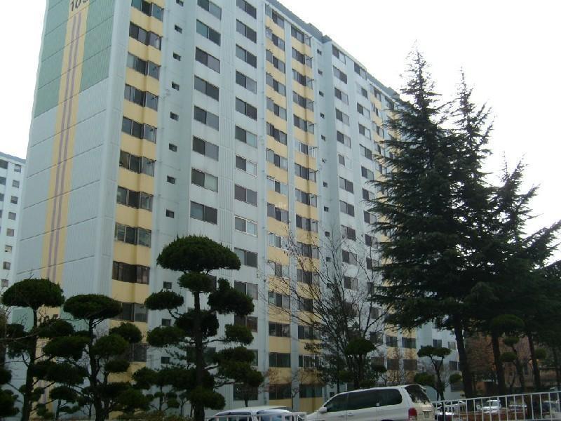 S7302408