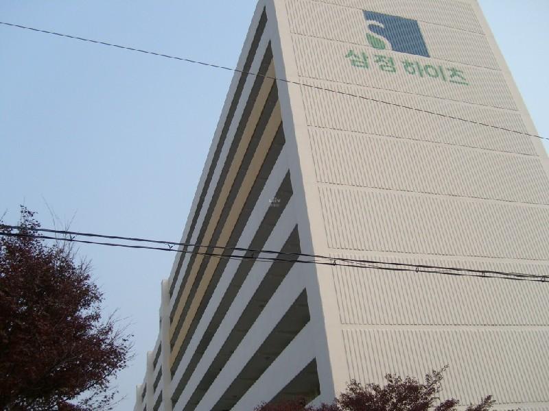 S7304063