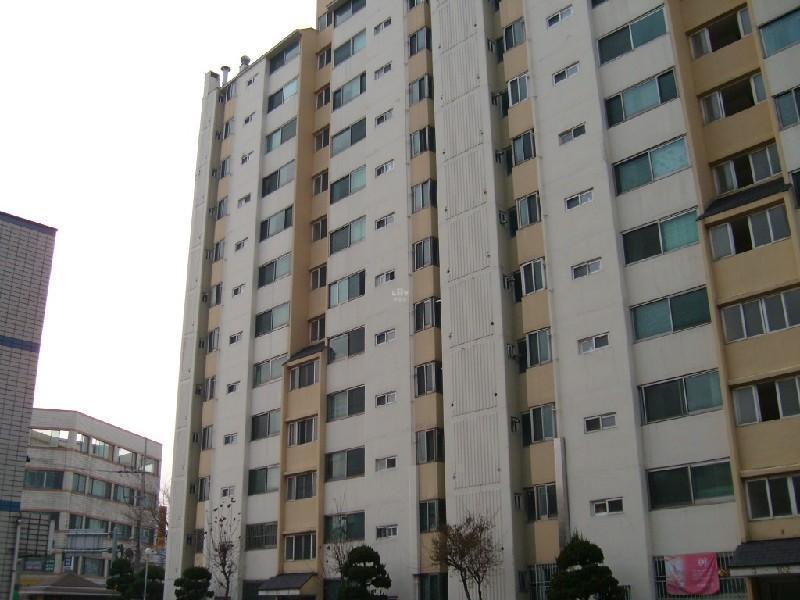 S7304011