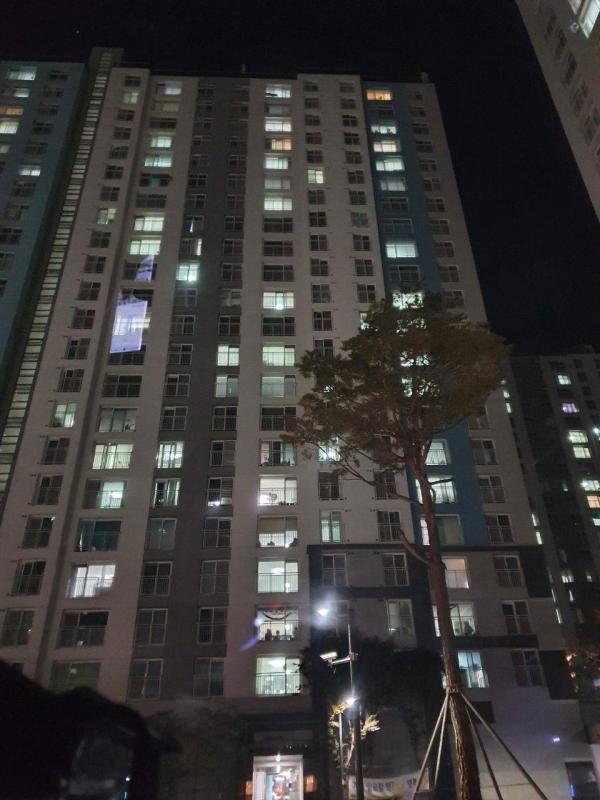 윤윤