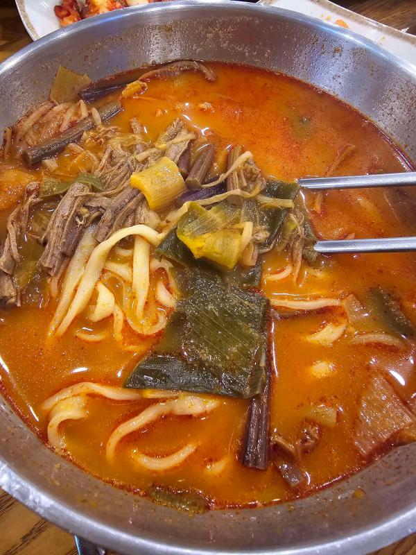 따뜻하고 얼큰한 육칼 | KB부동산
