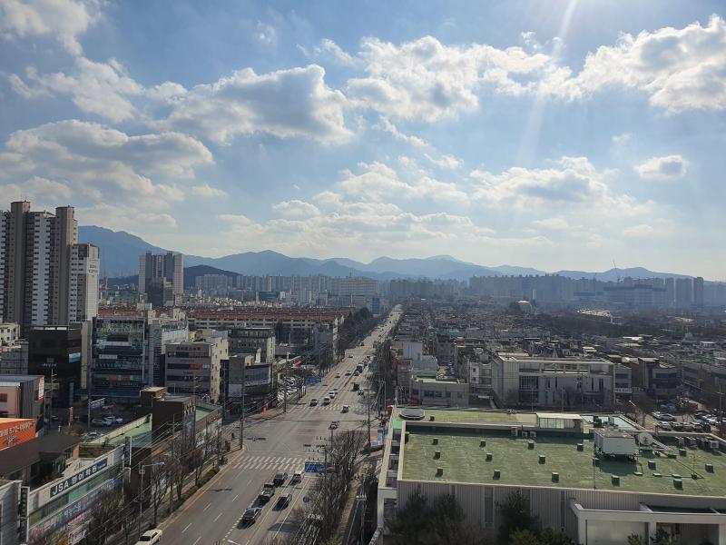 날씨맑음