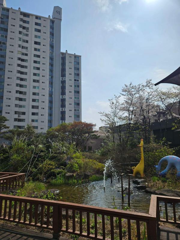 목동 목동센트럴푸르지오의 KB시세, AI예측시세, 실거래가, 매물, 대출정보, 커뮤니티 | KB부동산 목동 목동센트럴푸르지오 | KB부동산
