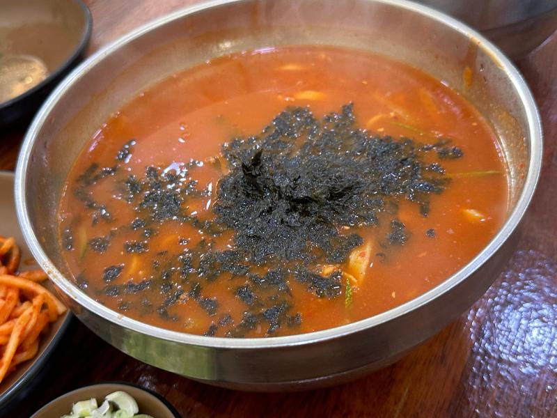 장칼국수와 기본 칼국수 중에 뭐가 더 맛나세요~? | KB부동산