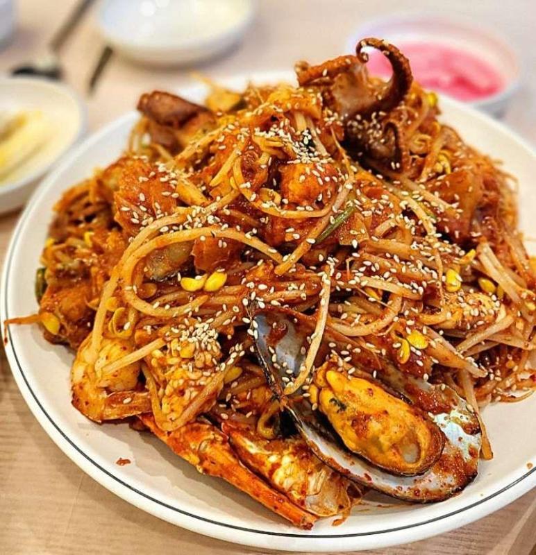 점심으로 해물찜.. | KB부동산