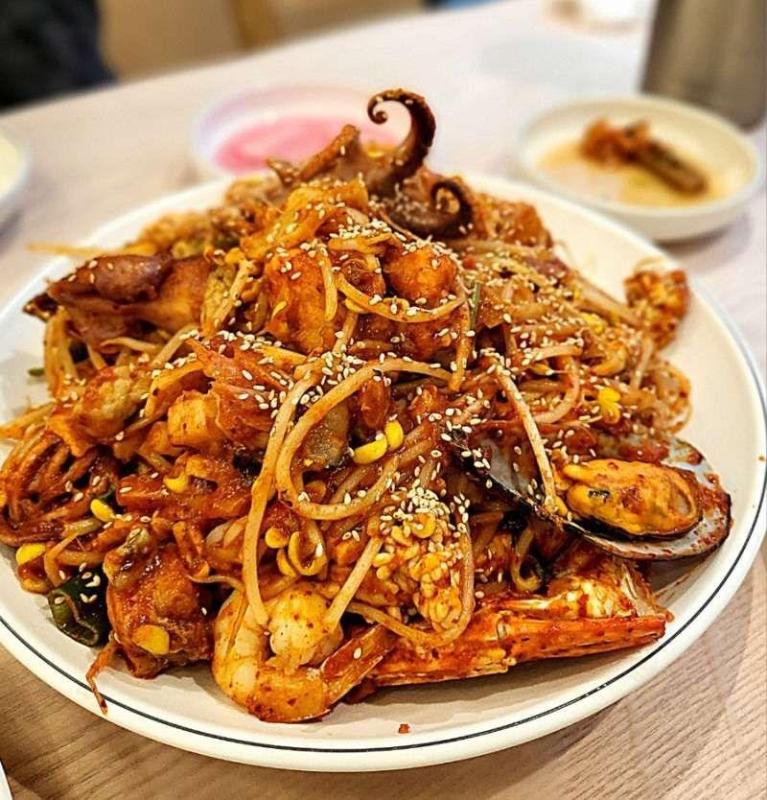 점심으로 해물찜.. | KB부동산