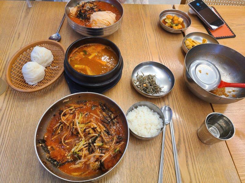 🍲오늘 점심으로 먹었던 포항식 물회 | KB부동산