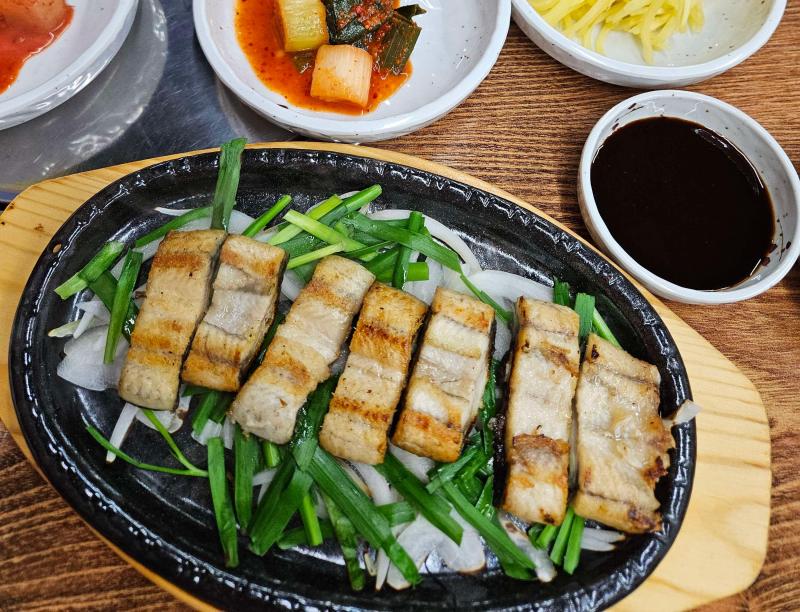 점심은 민물장어구이 | KB부동산